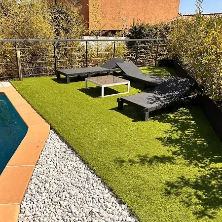 Superbe Avec Piscine Privee * Le Bosc (Herault)